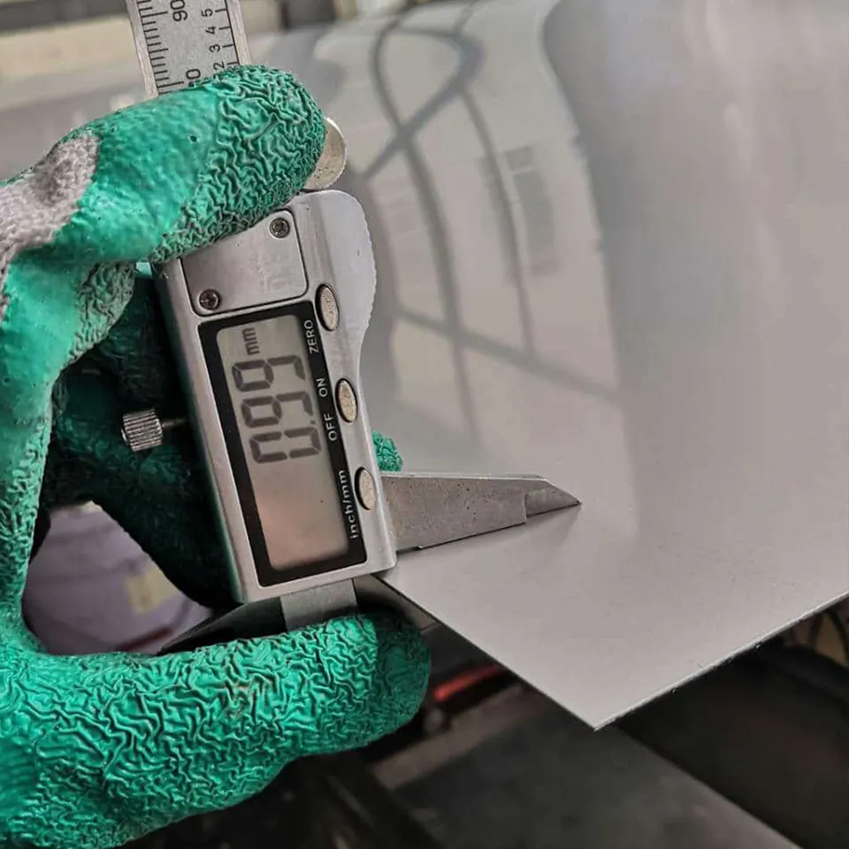 最新の会社の事例について 韓国における精密製造プロジェクトのための不?? 鋼板